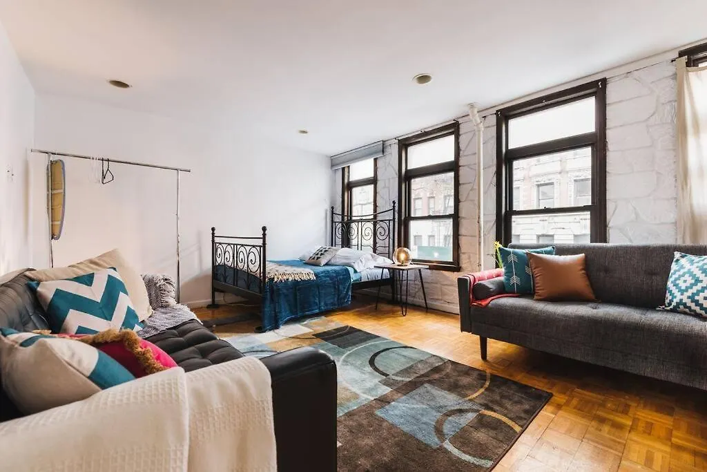 East Village Townhouse New York 0*,