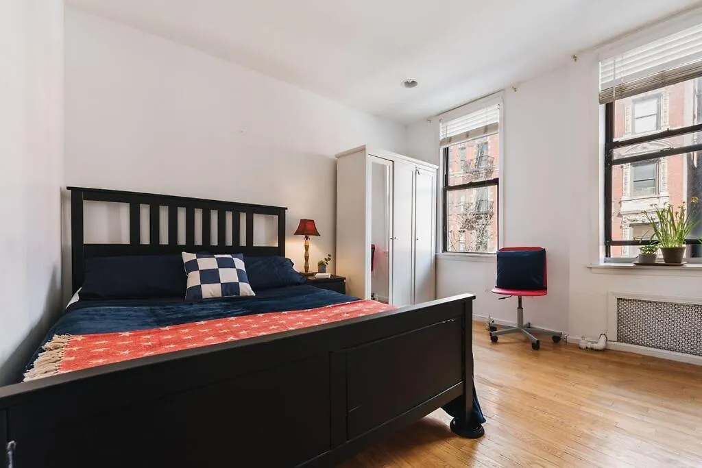 Apartment East Village Townhouse New York United States